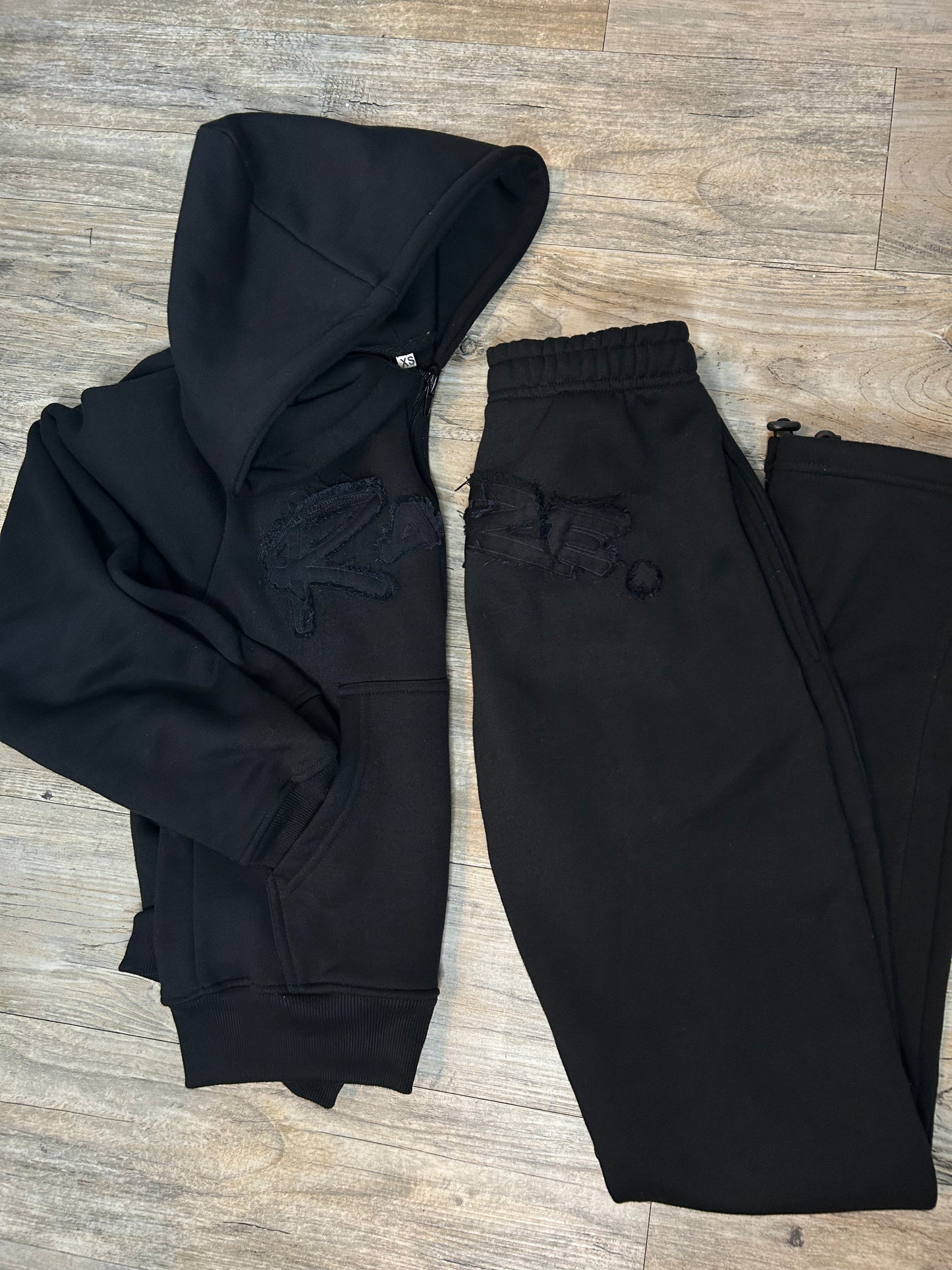 BLACK OUT Distress Rare Low Rise Pants